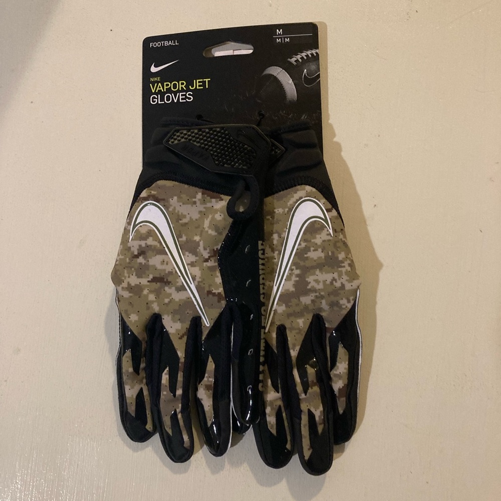 Nike Vapor Jet 6.0 Salute to Service Camo Football Receiver Gloves Men’s Med